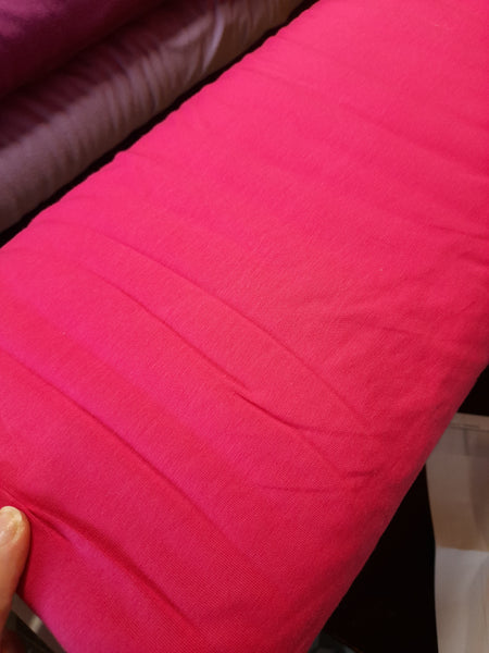 Fuschia pink solid jersey 220gsm