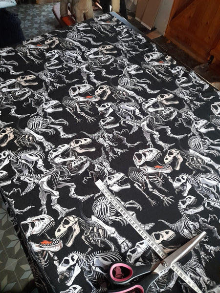 Dino skeleton print jersey
