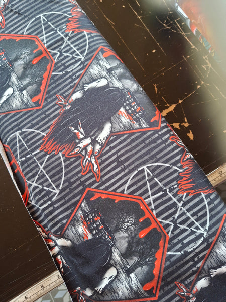 Spooky lady printed jersey